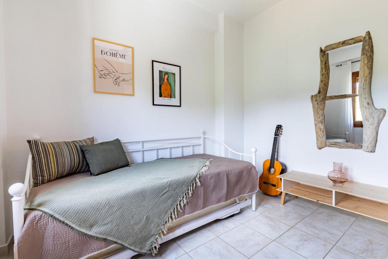 Giasemi Apartments Skopelos Town Ngoại thất bức ảnh