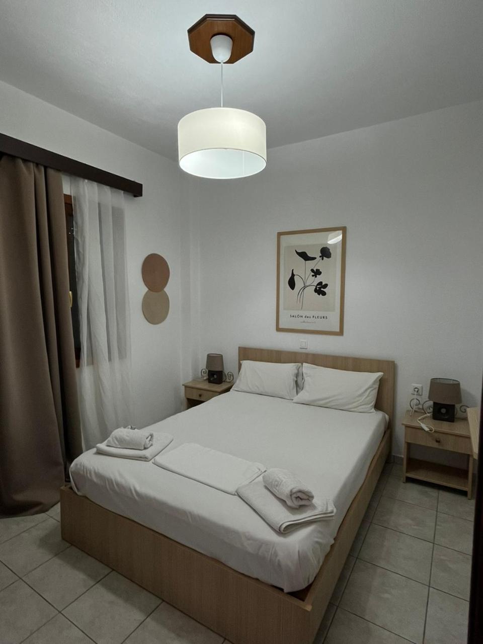 Giasemi Apartments Skopelos Town Ngoại thất bức ảnh