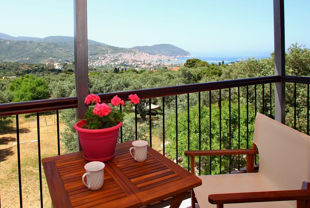 Giasemi Apartments Skopelos Town Ngoại thất bức ảnh